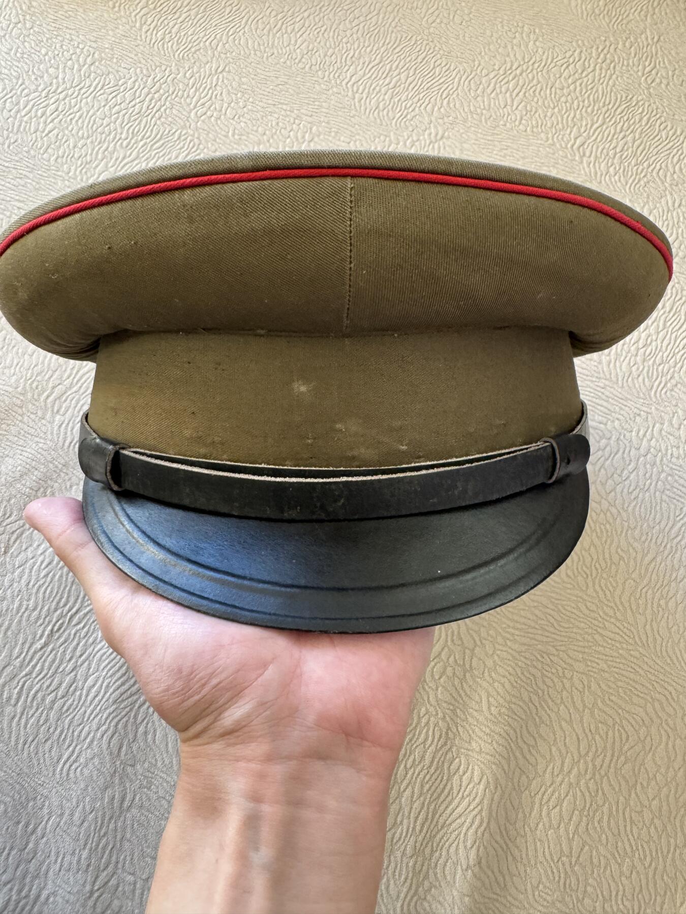 五哥徽章群   15号周六晚上八点4群联拍 帽子