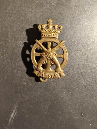 老王徽章第163期 13-15日三场连拍 16日统一发货  13、14日结束后可寄存 - 丹麦皇家陆军杰德斯科运输团帽徽