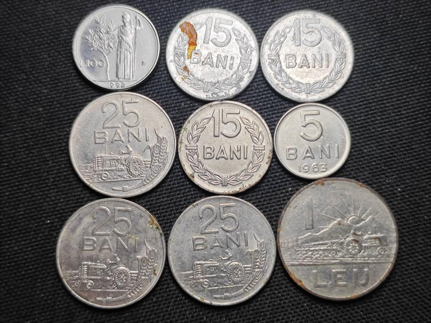 KK钱币收藏小铺  第370场  2月预留时间 周末发货  罗马尼亚一组8枚+意大利小里拉