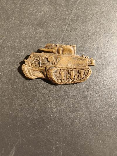 老王徽章第163期 13-15日三场连拍 16日统一发货  13、14日结束后可寄存 - 法国坦克徽章