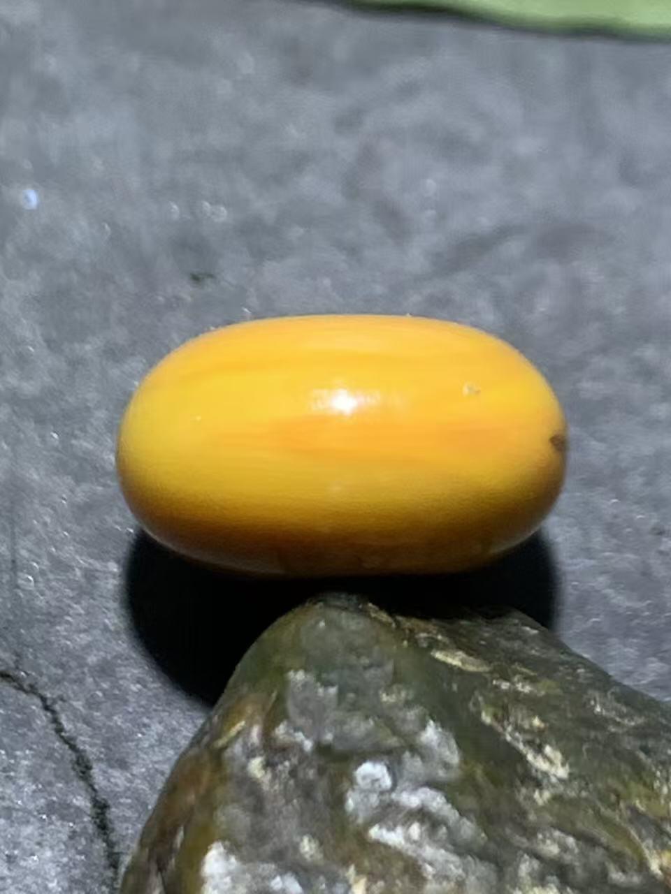 精美冰飘战国红玛瑙算盘珠一个，