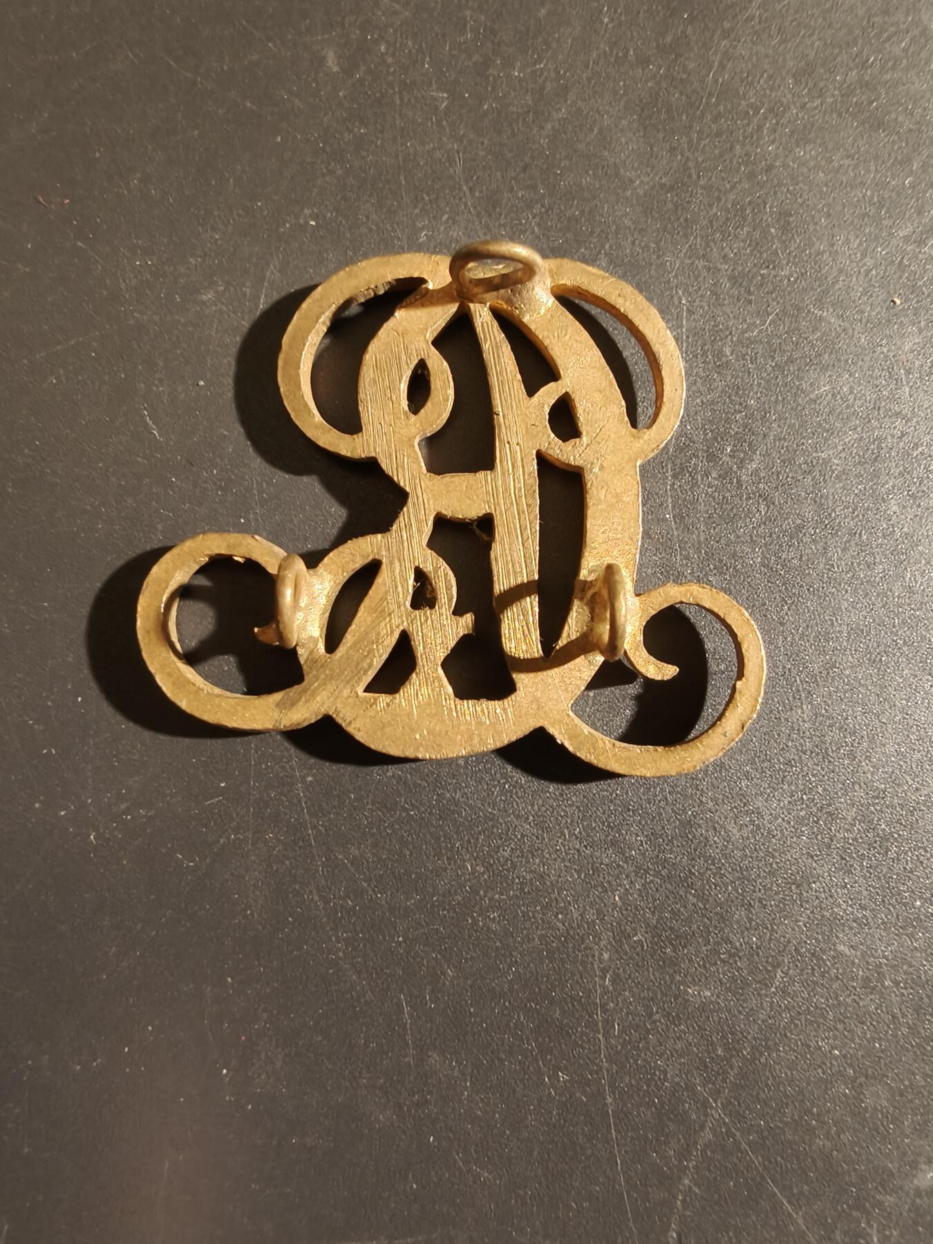 老王徽章第163期 13-15日三场连拍 16日统一发货  13、14日结束后可寄存 丹麦国王克里斯蒂安十世花押徽章