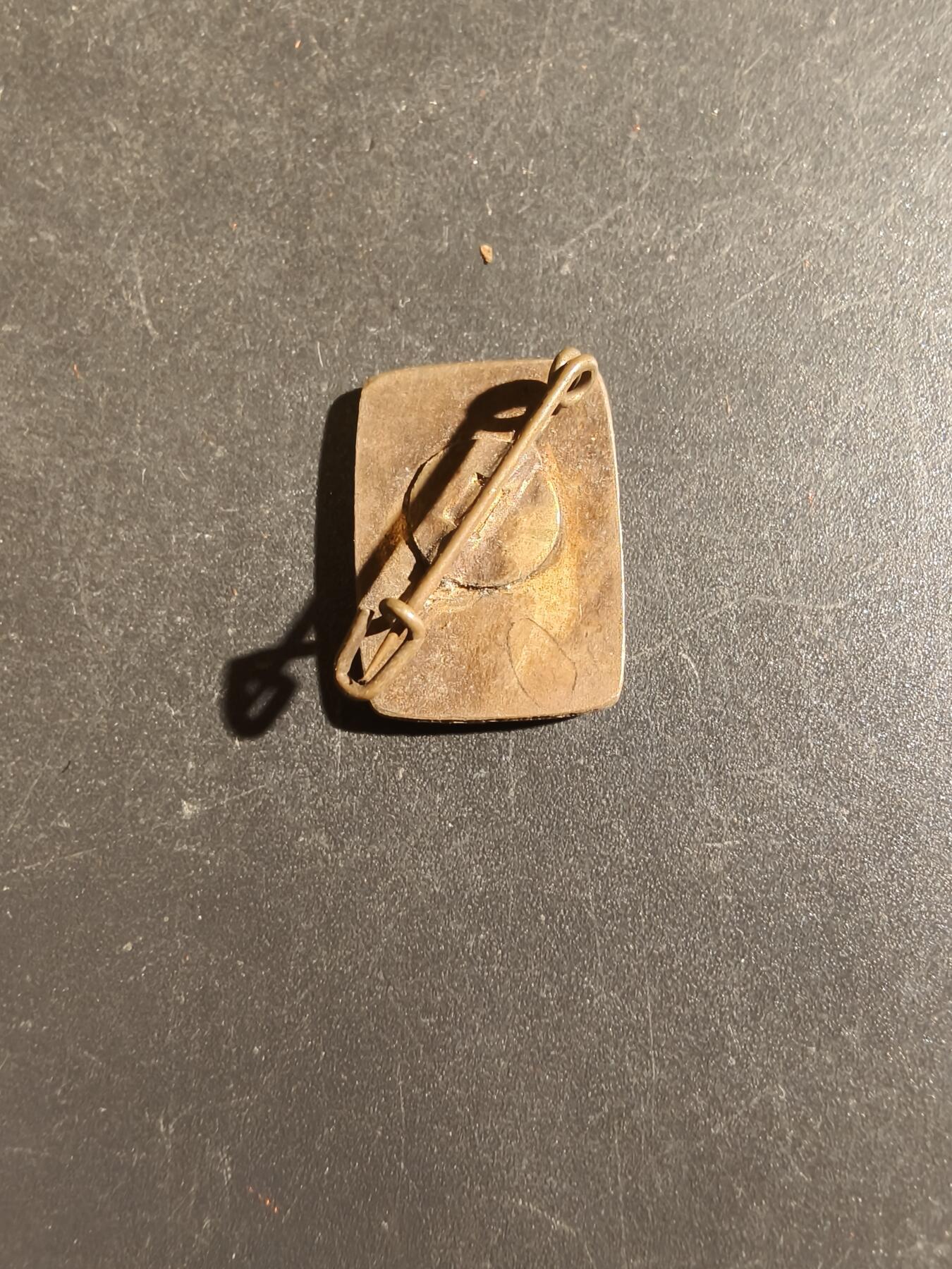 老王徽章第163期 13-15日三场连拍 16日统一发货  13、14日结束后可寄存