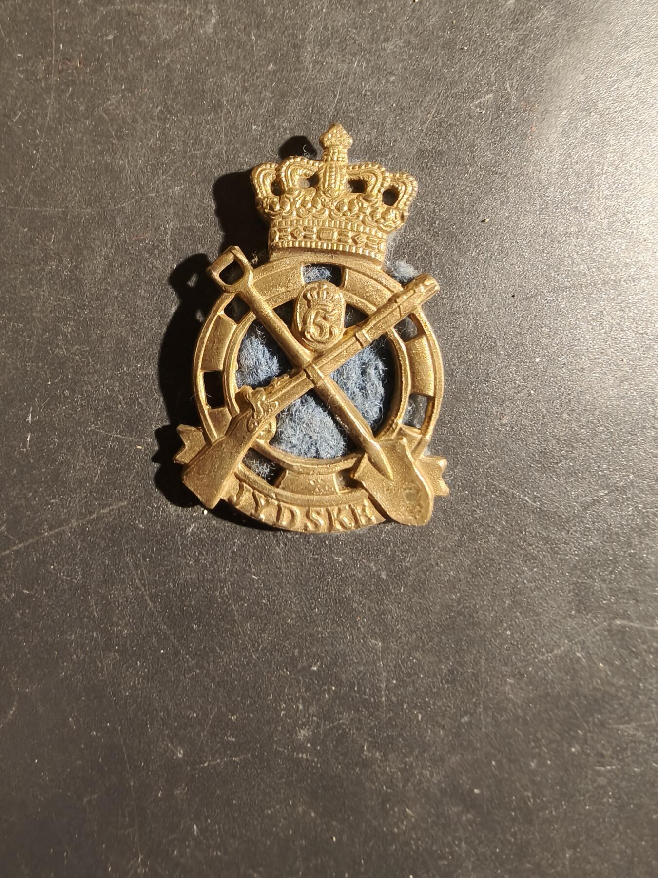 老王徽章第163期 13-15日三场连拍 16日统一发货  13、14日结束后可寄存 丹麦皇家工兵团帽徽