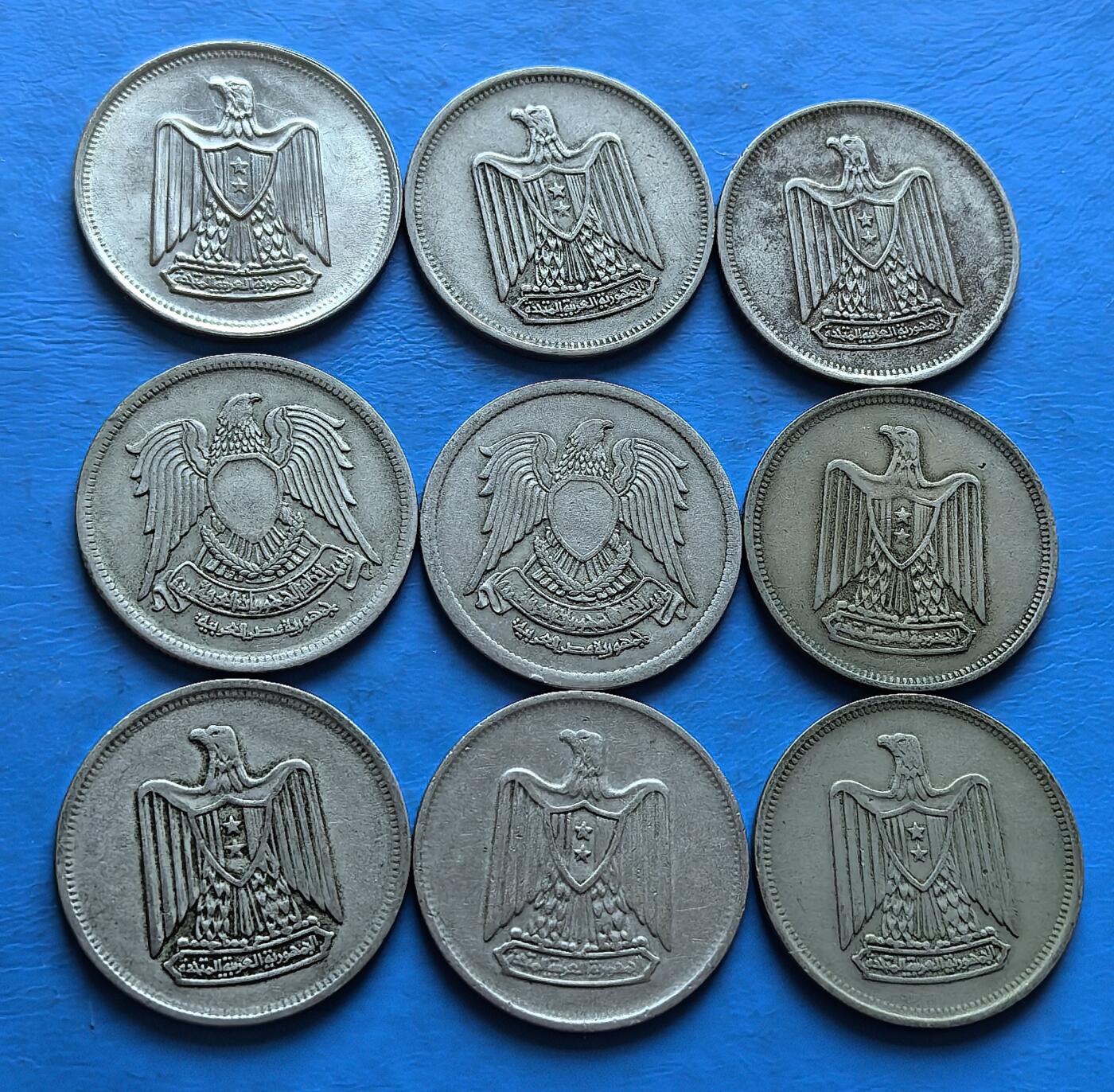 外国优质老铜币银币，周六九点倒数截拍，满百包邮，可寄存半年，喜欢朋友微信扫描二维码可直接参拍