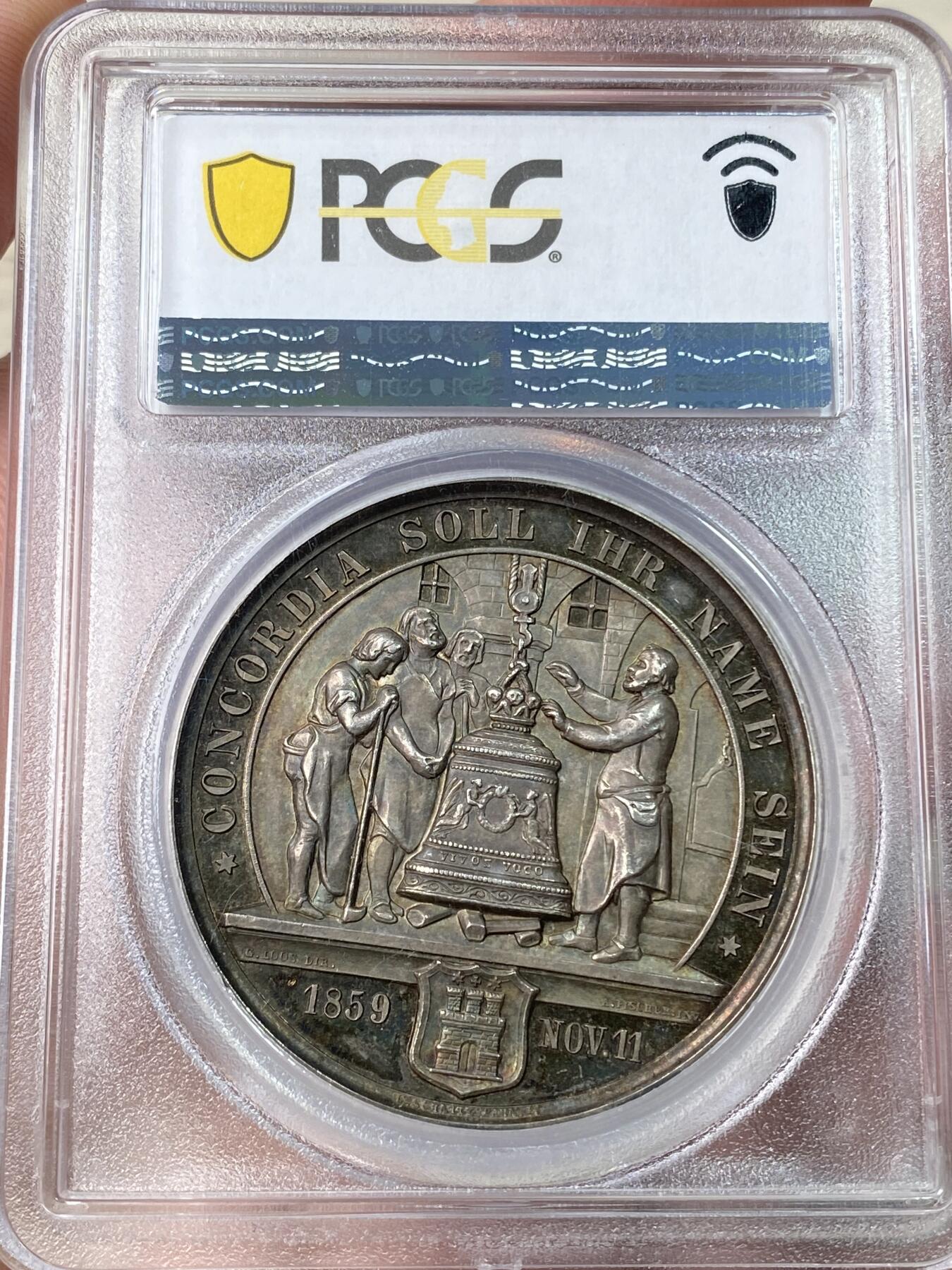 万国钱币拍卖第055期 PCGS MS61 1859年德国 LOOS名家设计席勒诗歌中《DIE GLOCK》场景纪念大银章 41MM 29G 高浮雕镜面酱彩