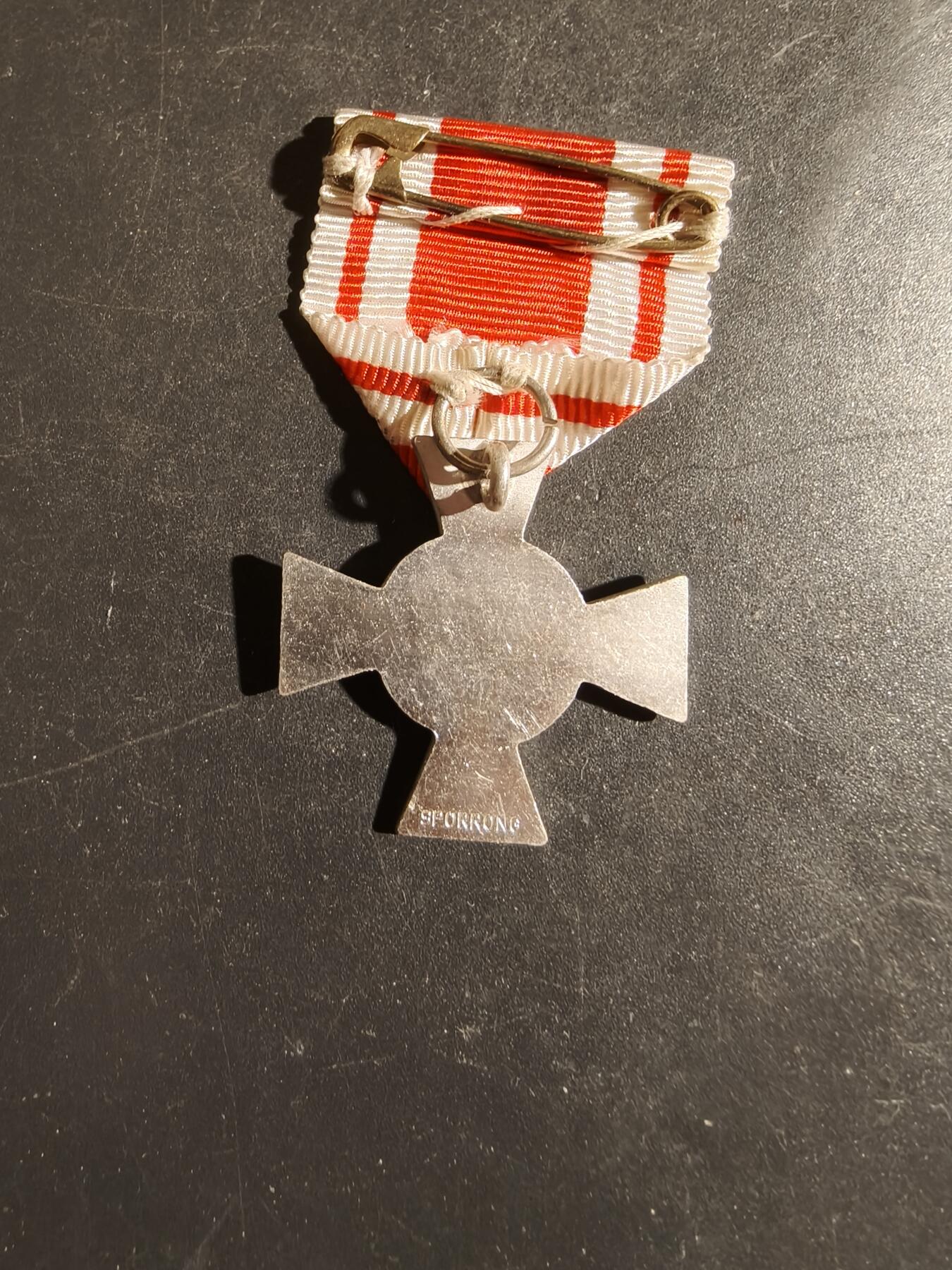 老王徽章第163期 13-15日三场连拍 16日统一发货  13、14日结束后可寄存