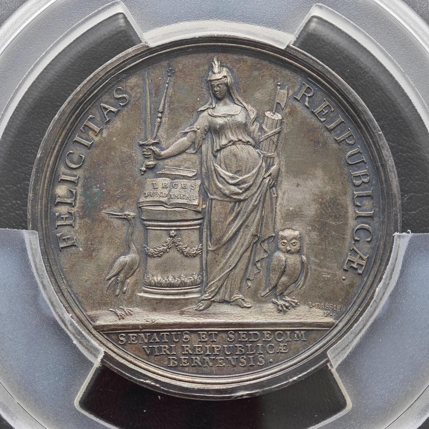 【德藏】世界币章拍卖第153期（拍品征集中~欢迎藏友联系） 稀少品种！1800年前后(PCGS错标) 瑞士伯尔尼16芬尼纪念大银章 PCGS SP61 原味老包浆 设计立体 细节刻画极其丰富 大盒封装