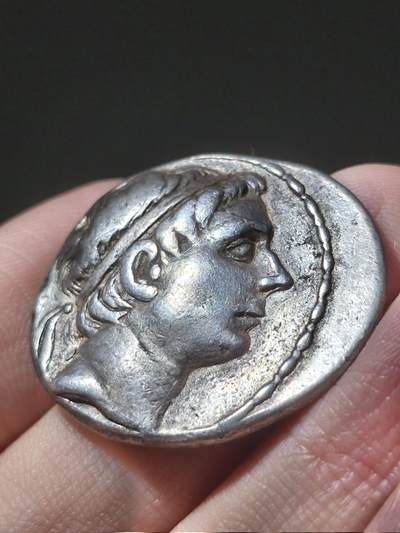 典藏精品-超高浮雕！希腊化-叙利亚 安条克三世大帝4德拉克马大银币  叙利亚未知造币厂 安条克三世征讨四方塞琉古最大疆域称大帝 从费尔干纳盆地到希腊本土 版图之大旷古绝今 国外非常昂贵的品种