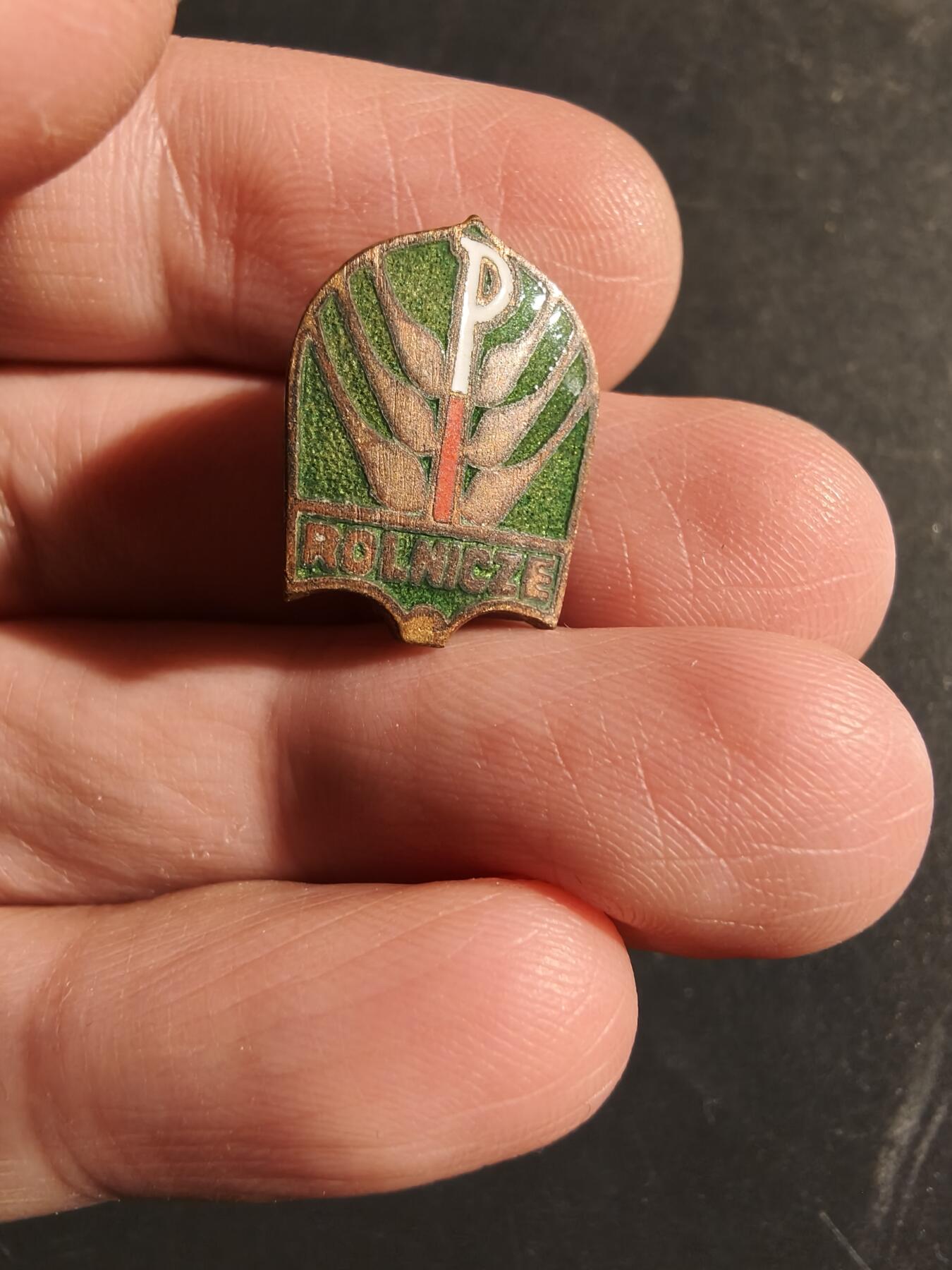 老王徽章第163期 13-15日三场连拍 16日统一发货  13、14日结束后可寄存