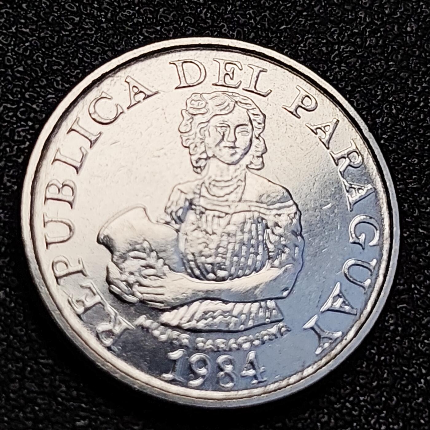 泉币菌-第129场-精品福利场（本场拍品多，请提前出价） 原光 巴拉圭1984年5瓜拉尼不锈钢币，20mm