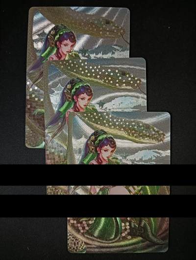 花开卡拍第47期（11月16号周日截拍，品控勿拍!!!拍品不寄存，运费5元，自制卡难免瑕疵，可能存在轻微撞角爆边等出厂瑕疵，品控介意勿拍！） - 砖家 小青 粗闪三渐变（第三张艺术）