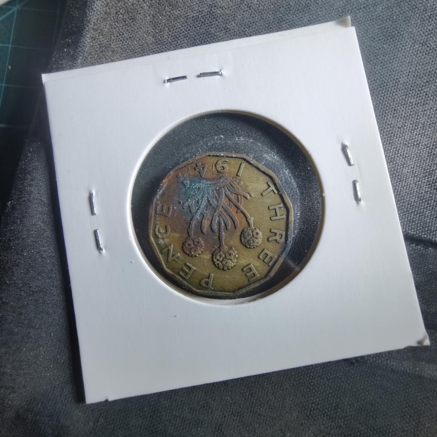 沼泽如烟--第906场 英国1944年3便士