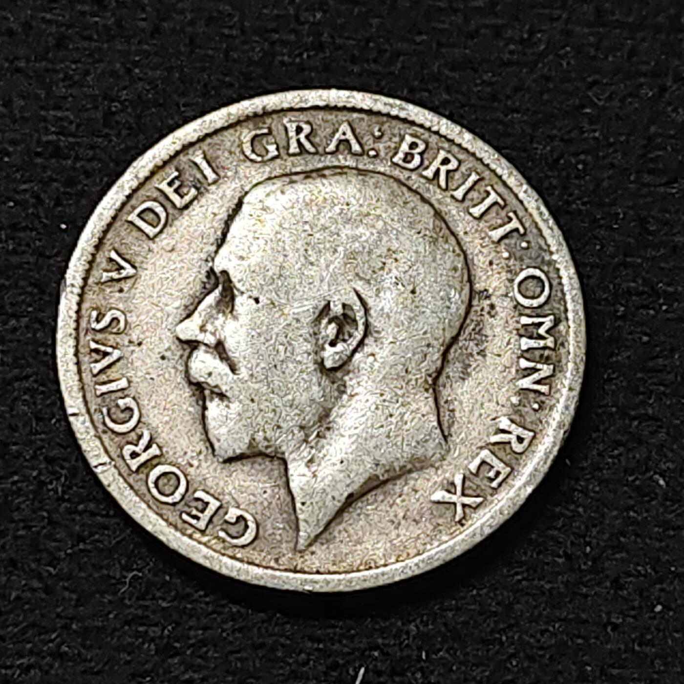 【全场包邮】纯粹捡漏拍478场（免费代拍第15场） 英国1915年乔治五世1先令银币