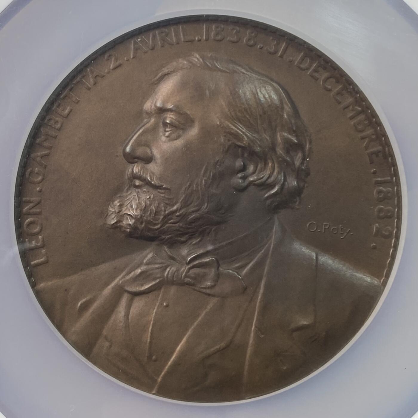 万国钱币拍卖第055期 NGC MS64 1882年法国第三共和国众议院议长莱昂·甘必大逝世纪念大铜章 法系罗蒂名家雕刻