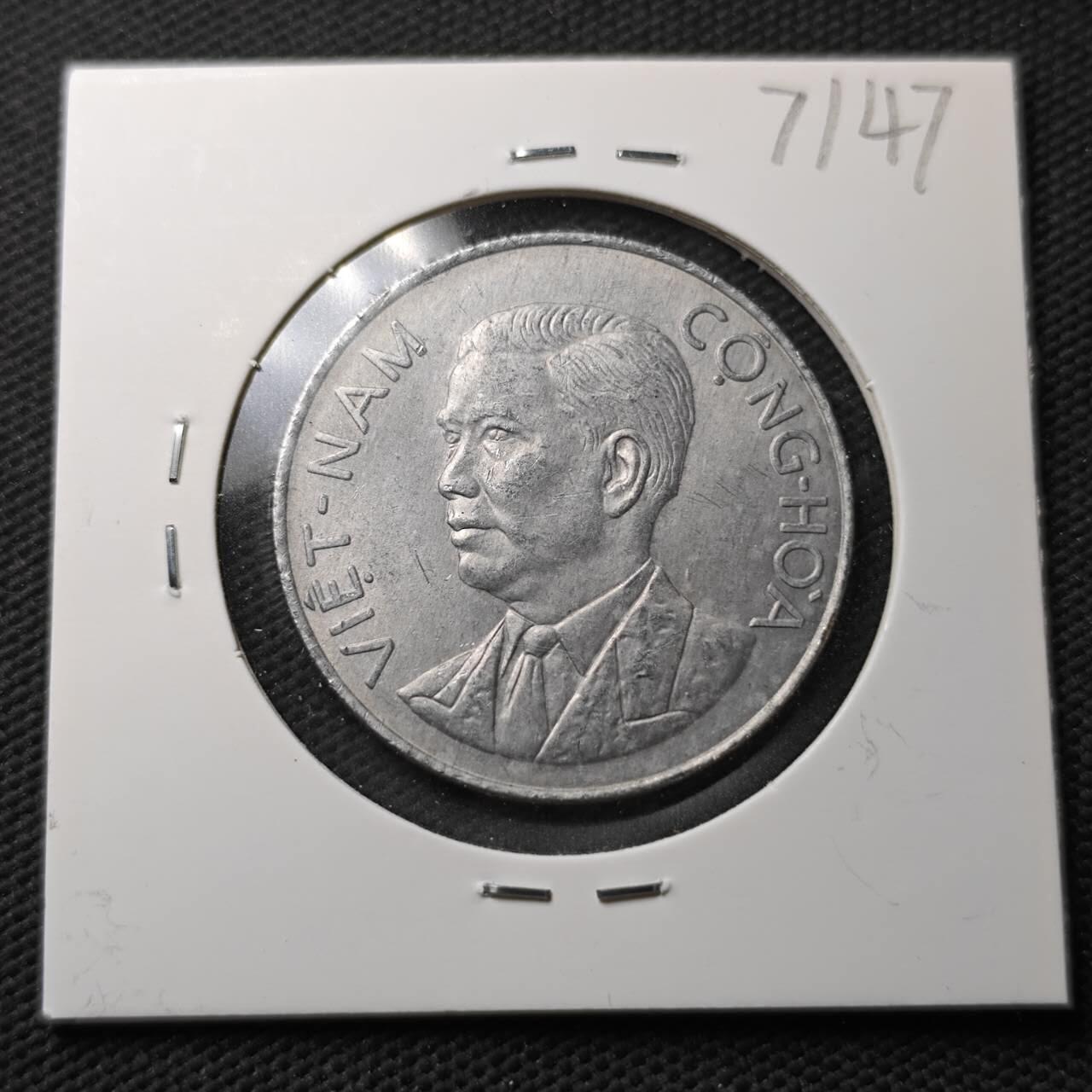 KK钱币收藏小铺  第371场  2月预留时间 周末发货  1963南越50绪