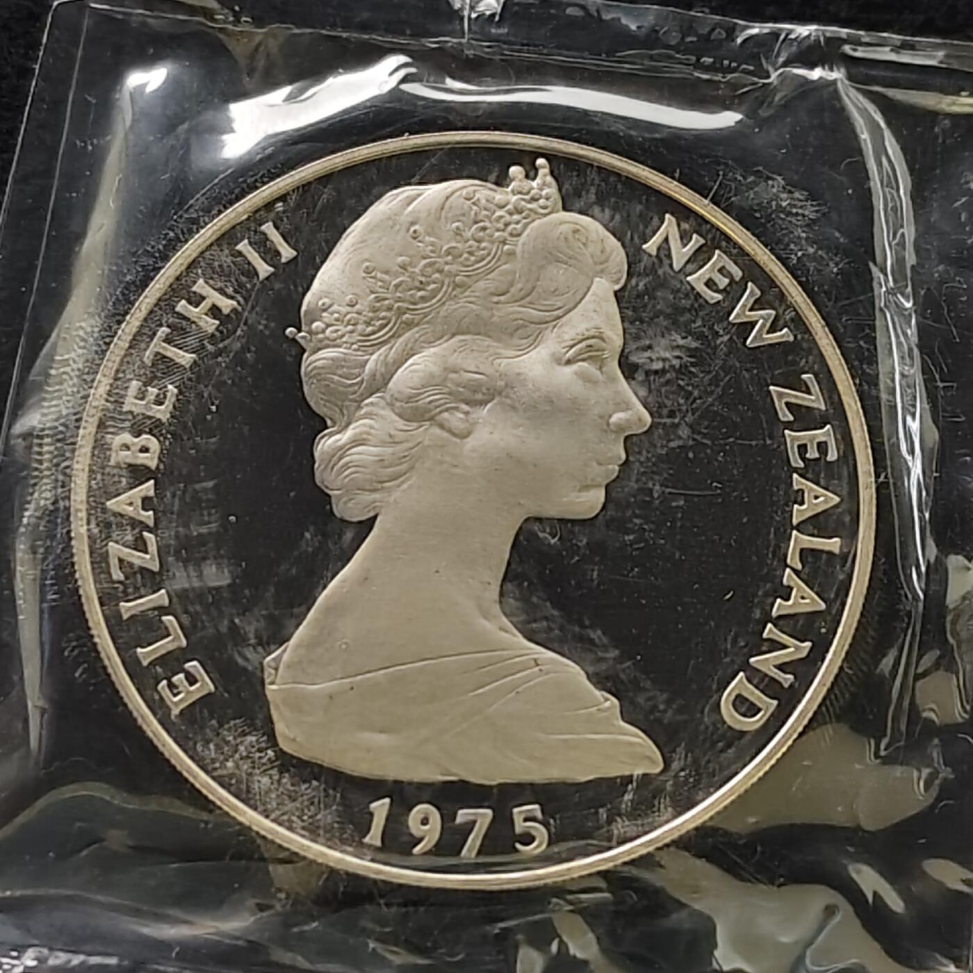 【全场包邮】纯粹捡漏拍478场（免费代拍第15场） 新西兰1975年1元精制克朗币