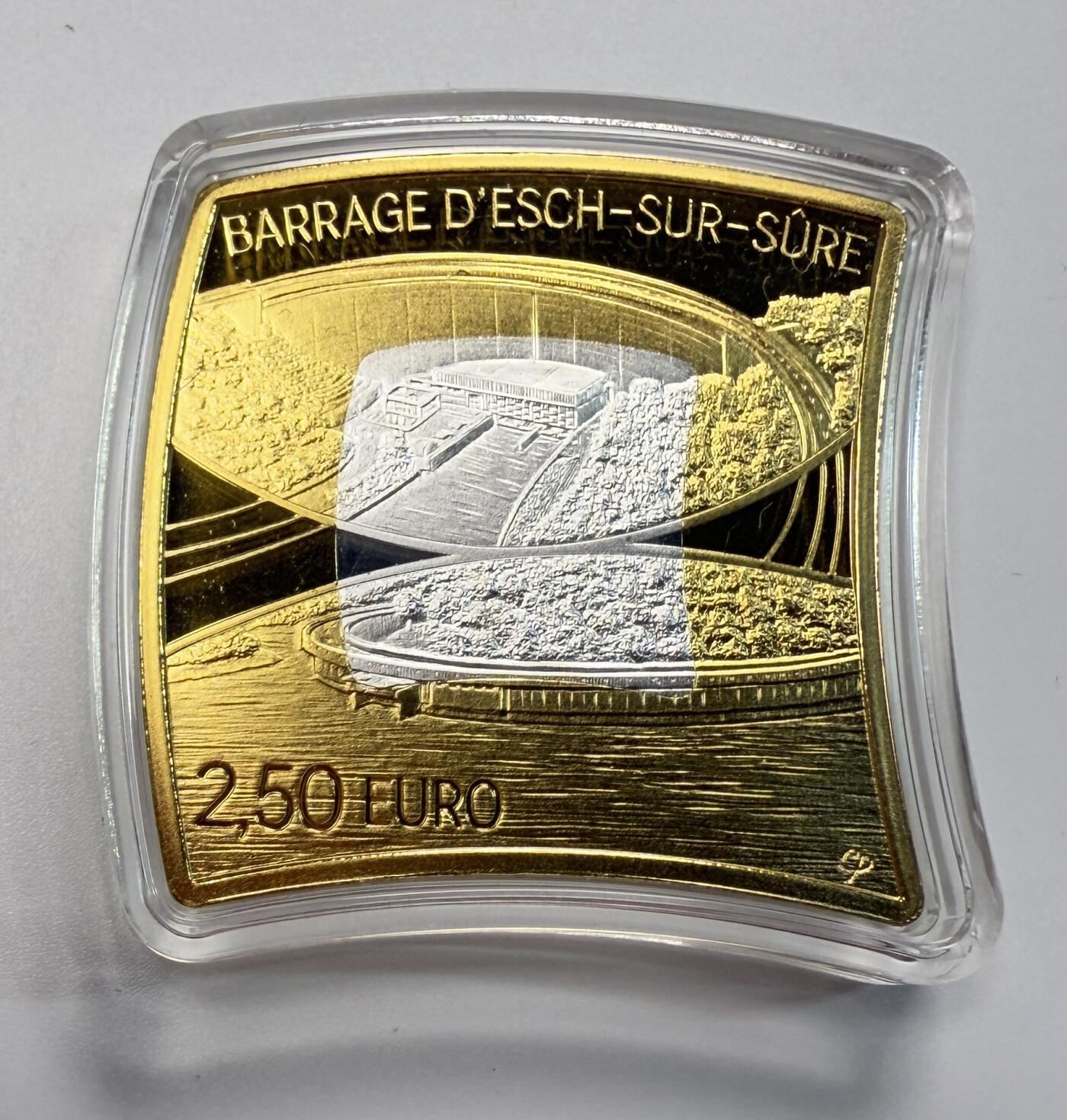 S&S Numismatic世界钱币-拍卖 第115期  卢森堡2024年 杰出建筑系列9-埃斯叙尔水坝 2.5欧元银+北欧金双色纪念币 官方卡币