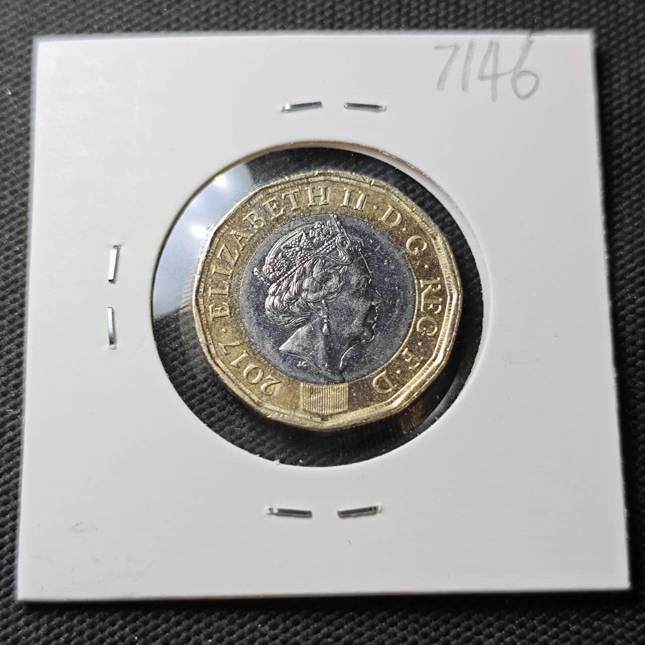 KK钱币收藏小铺  第371场  2月预留时间 周末发货  英国1镑双色币