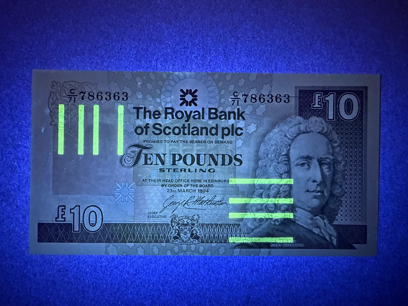《艾美收藏》第220期-11.16周日外币畅拍场 苏格兰10镑 UNC 皇家银行大卷毛 边缘轻微荧光 无4