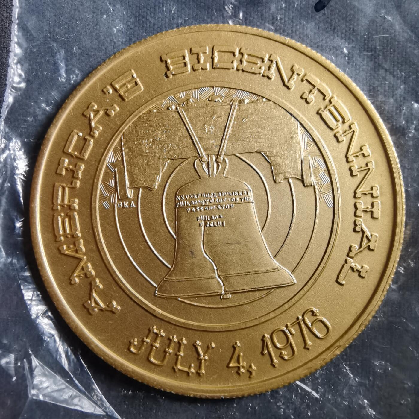 沼泽如烟--第906场 1976年纪念章