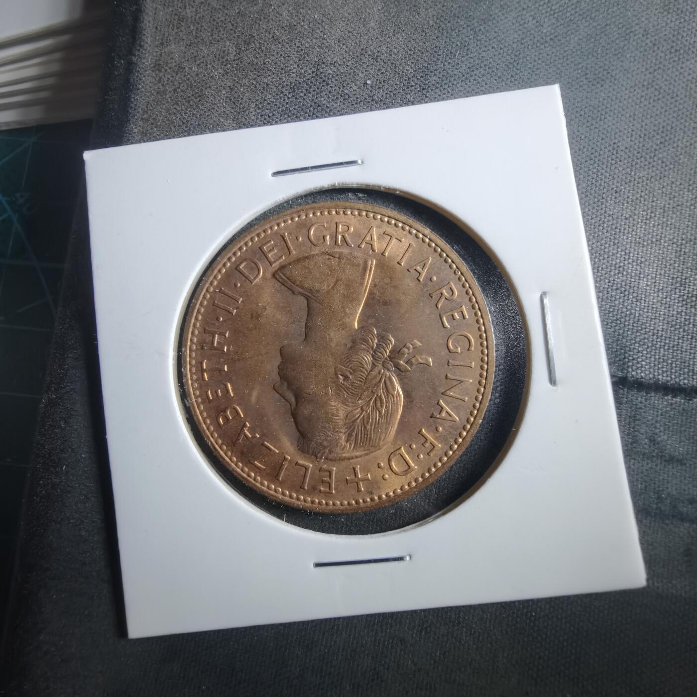 沼泽如烟--第906场 英国1967年1便士