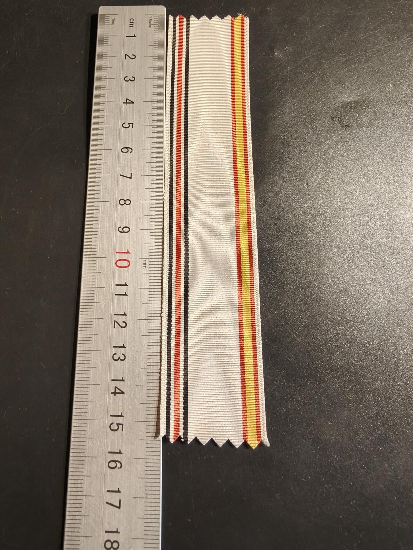 老王徽章第163期 13-15日三场连拍 16日统一发货  13、14日结束后可寄存  德三绶带 16cm 