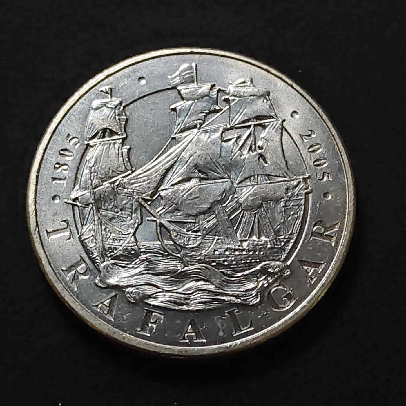 【全场包邮】纯粹捡漏拍478场（免费代拍第15场） 英国2005年5镑特拉法加尔海战200周年克朗型纪念币