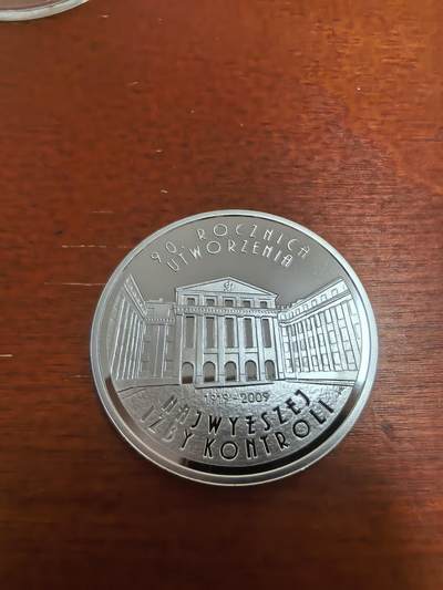 长老汇蛇年精选第七十三场拍卖 - 2009波兰第九十届最高议会10兹罗提全息精制银币，14.14克925银