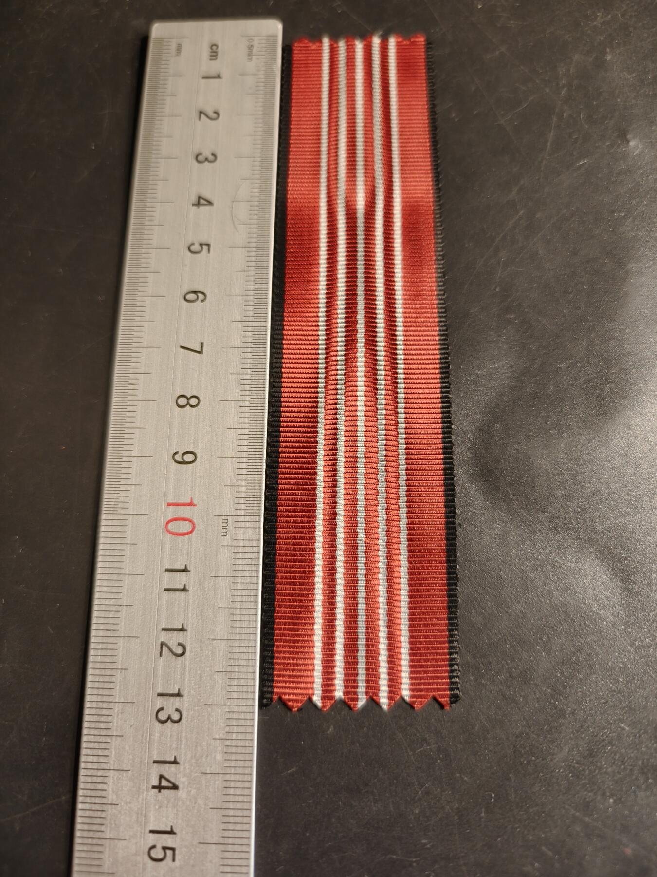 老王徽章第163期 13-15日三场连拍 16日统一发货  13、14日结束后可寄存  德三绶带 13cm 