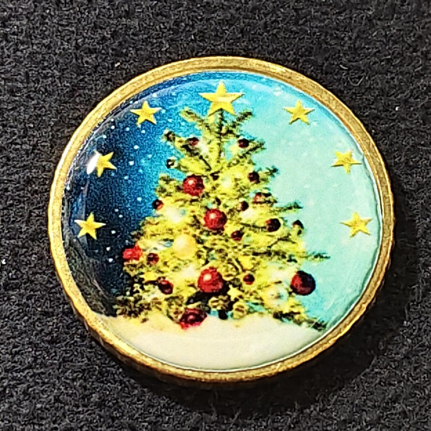 【全场包邮】纯粹捡漏拍478场（免费代拍第15场） 【钱币工艺品】梵蒂冈2012年10欧分贴圣诞树图案彩色贴片