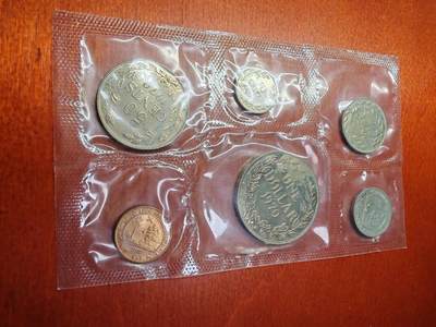 长老汇蛇年精选第七十三场拍卖 - 1970利比里亚6枚精制套币，原盒，3464套