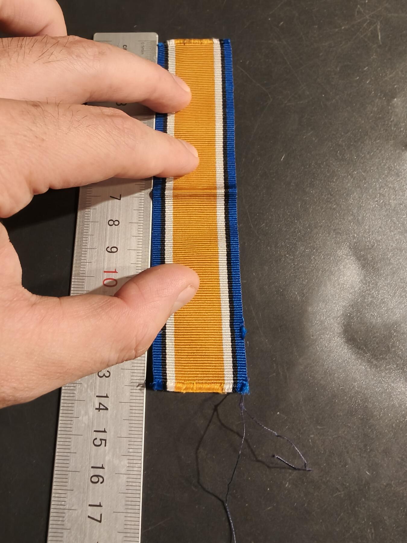 老王徽章第163期 13-15日三场连拍 16日统一发货  13、14日结束后可寄存 英国一战纪念章绶带       13.5cm 