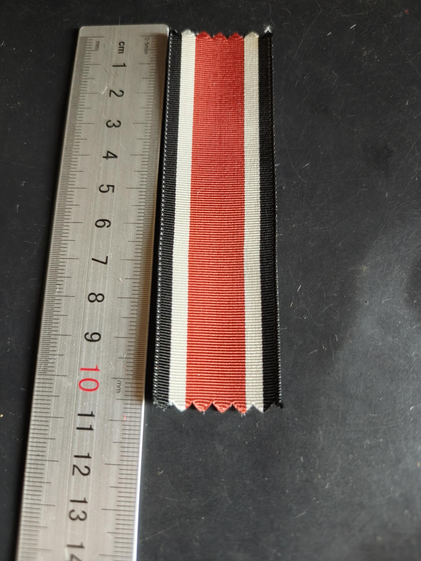 老王徽章第163期 13-15日三场连拍 16日统一发货  13、14日结束后可寄存  德三二铁绶带 10.5cm