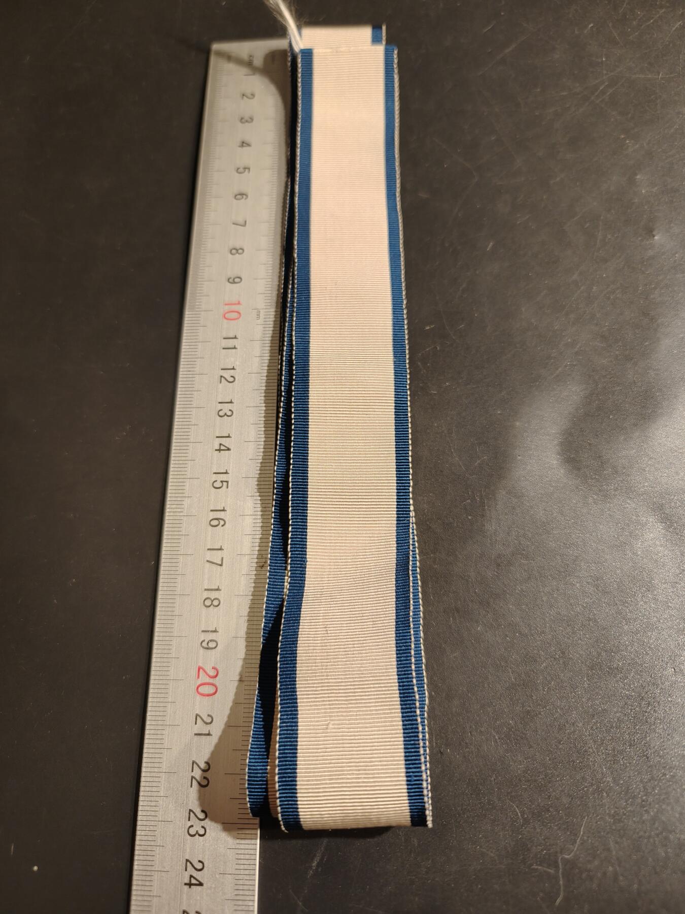 老王徽章第163期 13-15日三场连拍 16日统一发货  13、14日结束后可寄存 英国波罗的海战役绶带     46cm 