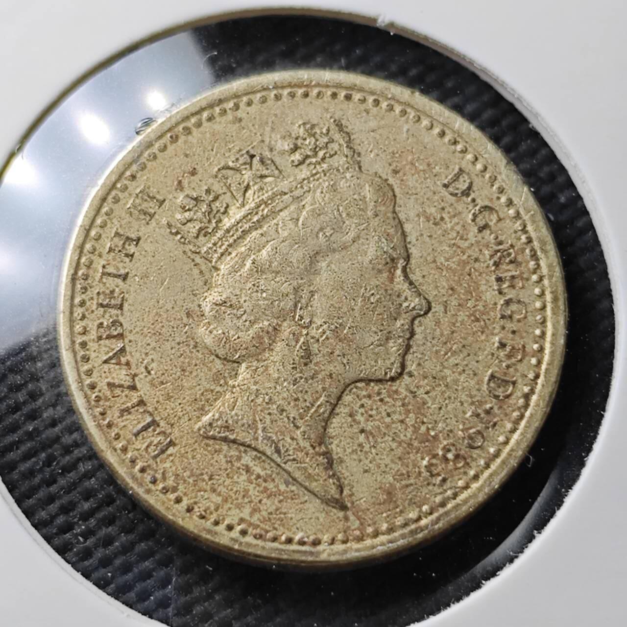 KK钱币收藏小铺  第371场  2月预留时间 周末发货  英国1镑