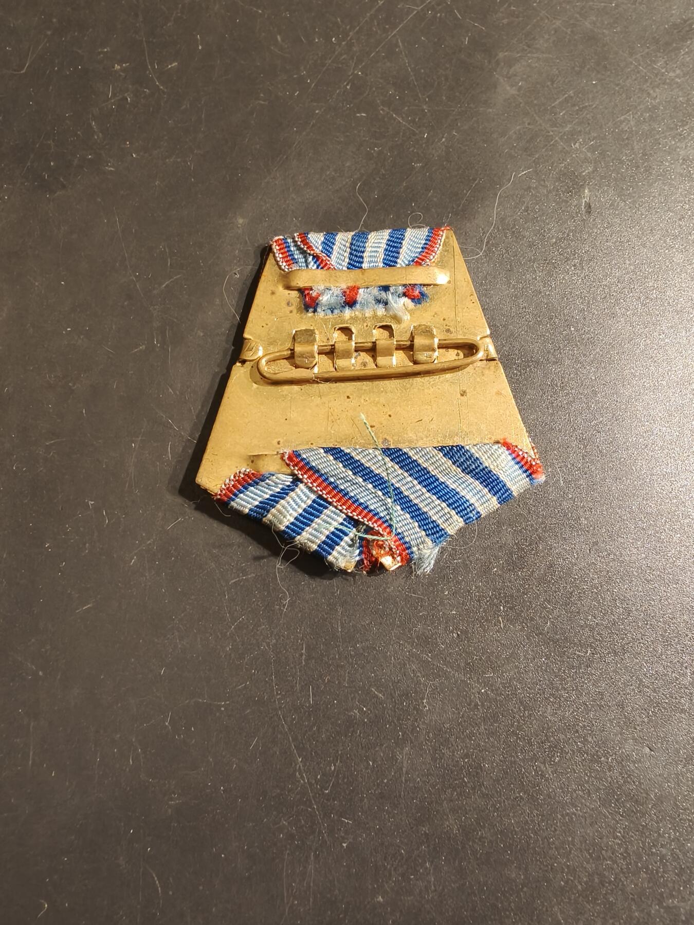 老王徽章第163期 13-15日三场连拍 16日统一发货  13、14日结束后可寄存