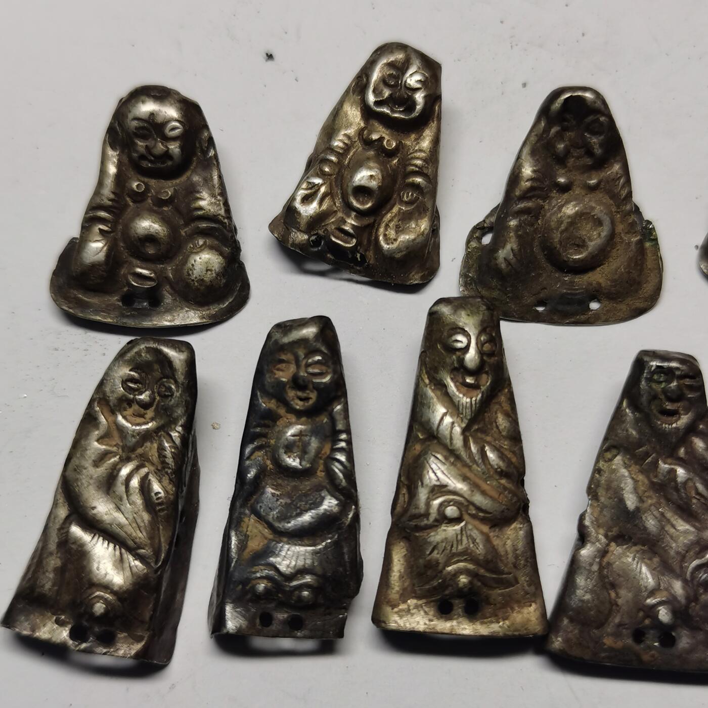 藏珍品阁专场80期 清代老银寿星佛公等，按现在老银价都得几百元