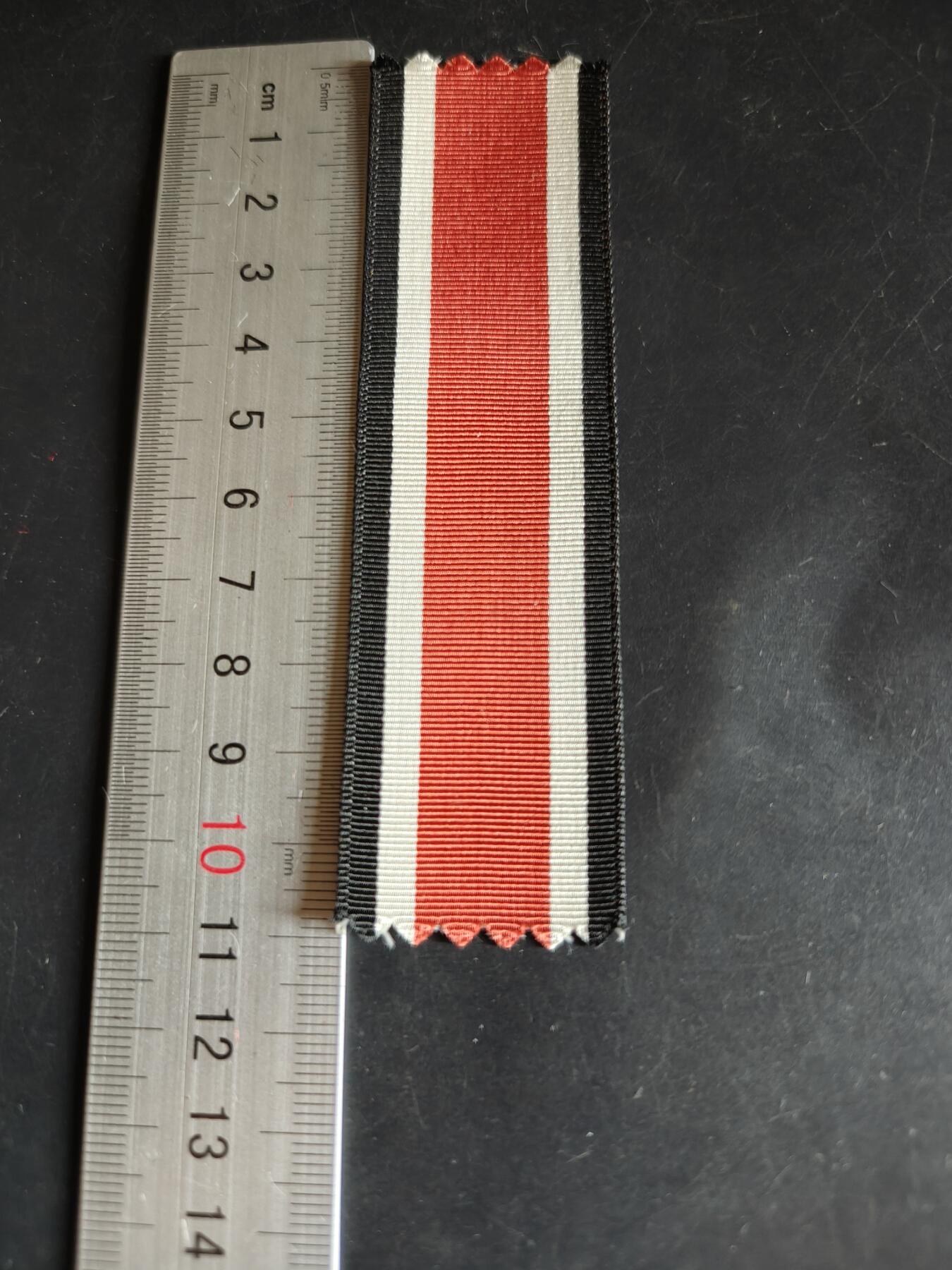 老王徽章第163期 13-15日三场连拍 16日统一发货  13、14日结束后可寄存  德三二铁绶带 11cm