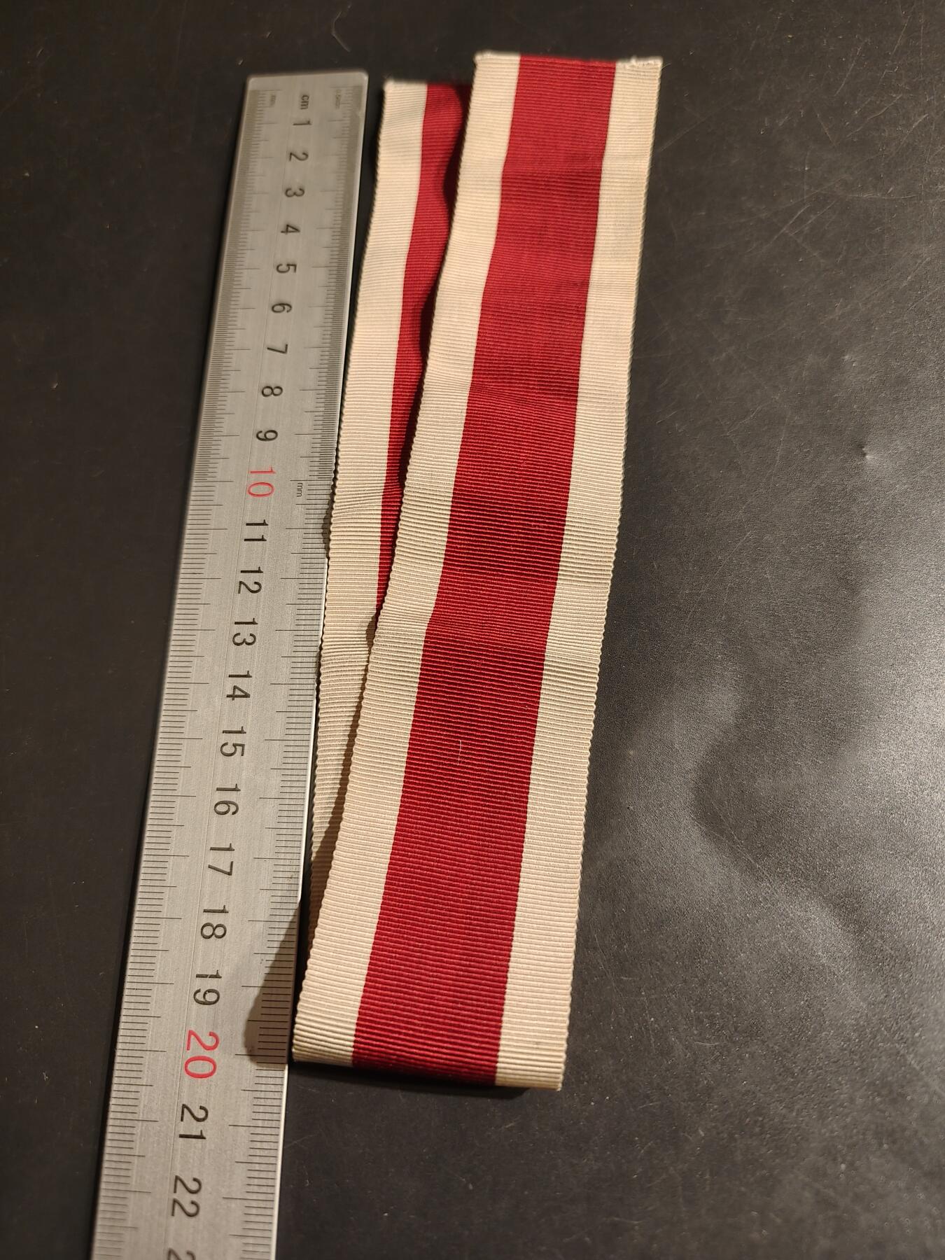 老王徽章第163期 13-15日三场连拍 16日统一发货  13、14日结束后可寄存 英国阿比西尼亚战役绶带     40cm