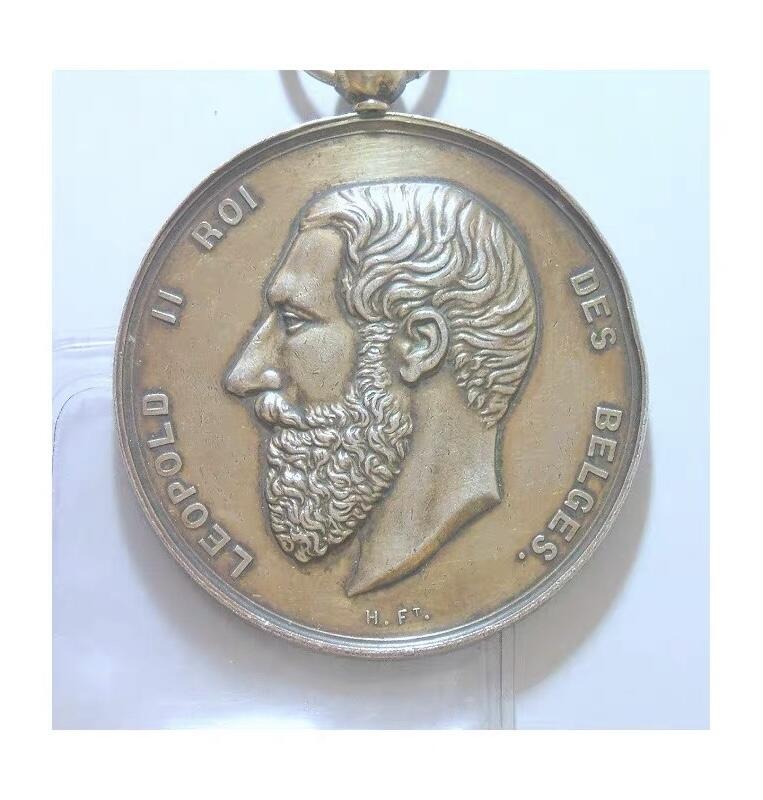 【银】比利时1883年 利奥波德二世高浮雕精制大银章 50MM 39克