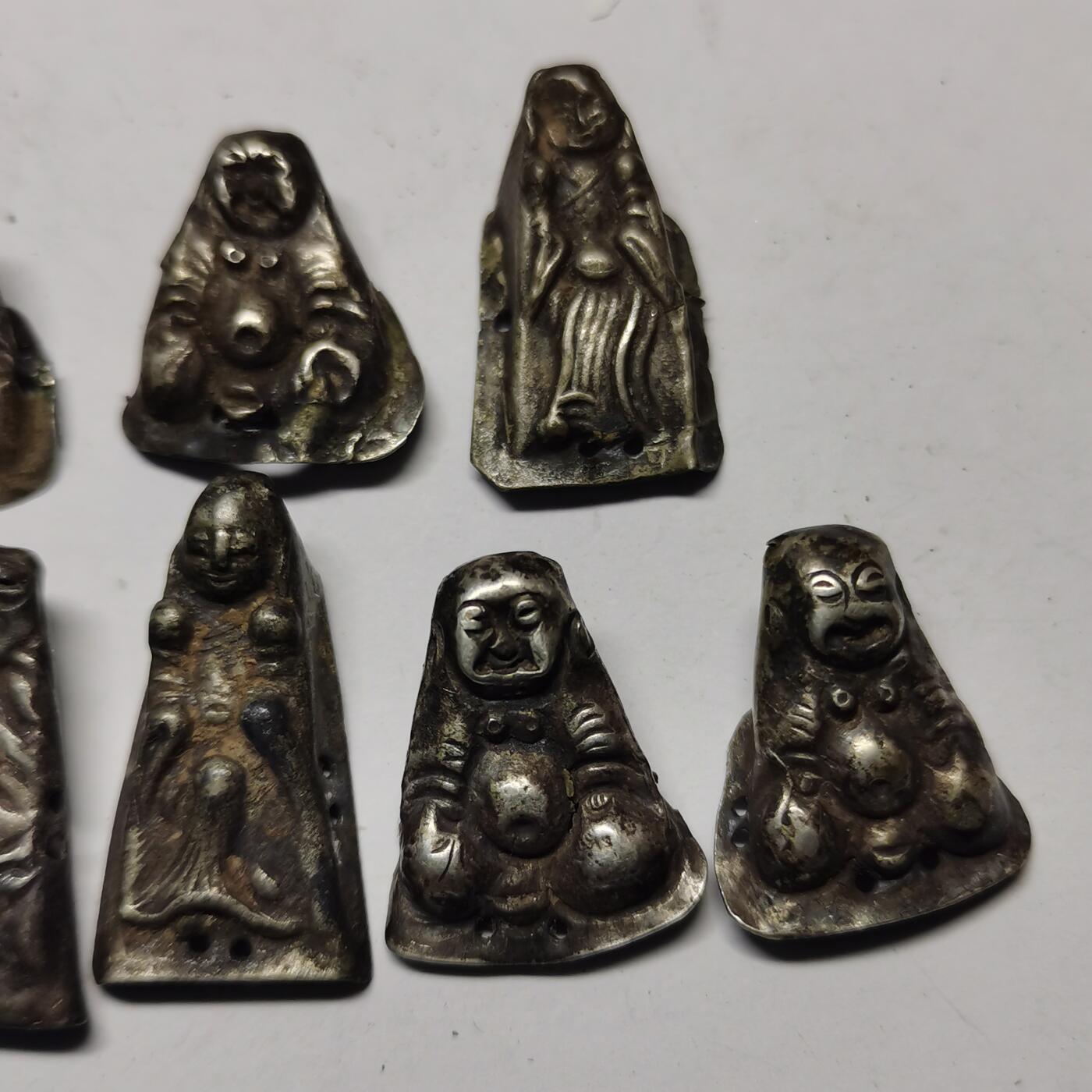 藏珍品阁专场80期 清代老银寿星佛公等，按现在老银价都得几百元