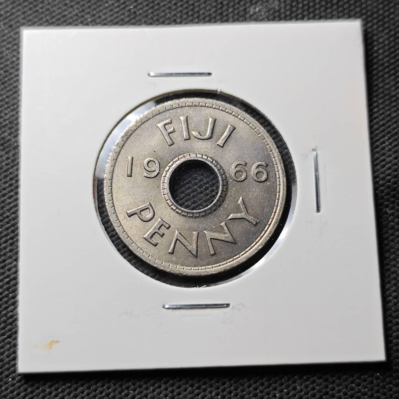 KK钱币收藏小铺  第371场  2月预留时间 周末发货  1966斐济1便士