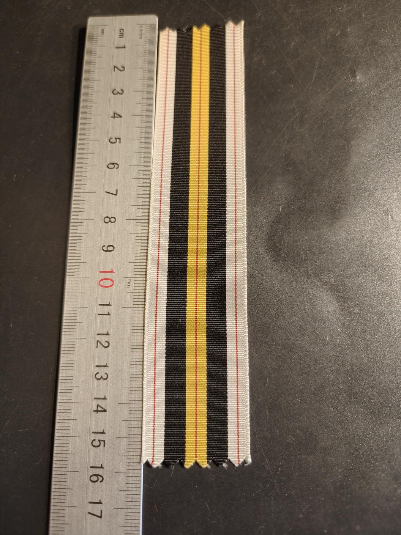 老王徽章第163期 13-15日三场连拍 16日统一发货  13、14日结束后可寄存  德三绶带 16cm