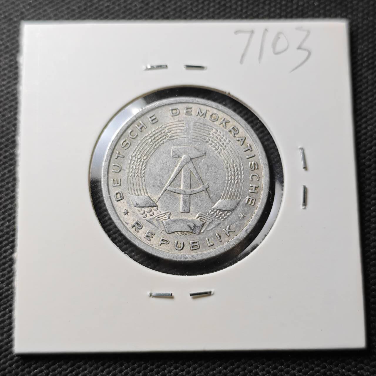 KK钱币收藏小铺  第371场  2月预留时间 周末发货  1956东德1马克