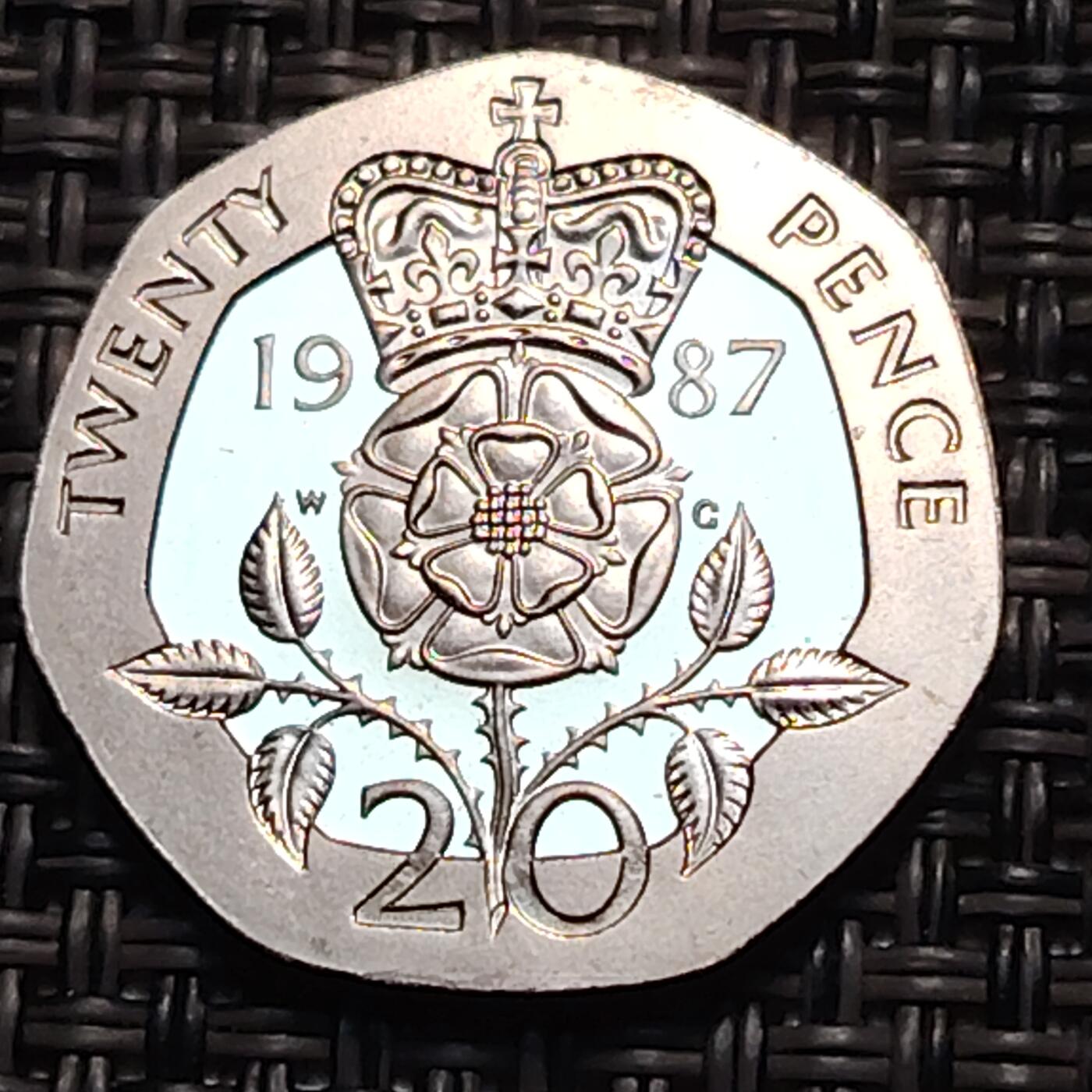 布加迪🐬～世界钱币(上海)🌾第 259 期 /  各国套币和散币 英国🇬🇧 1987年 20便士精致币