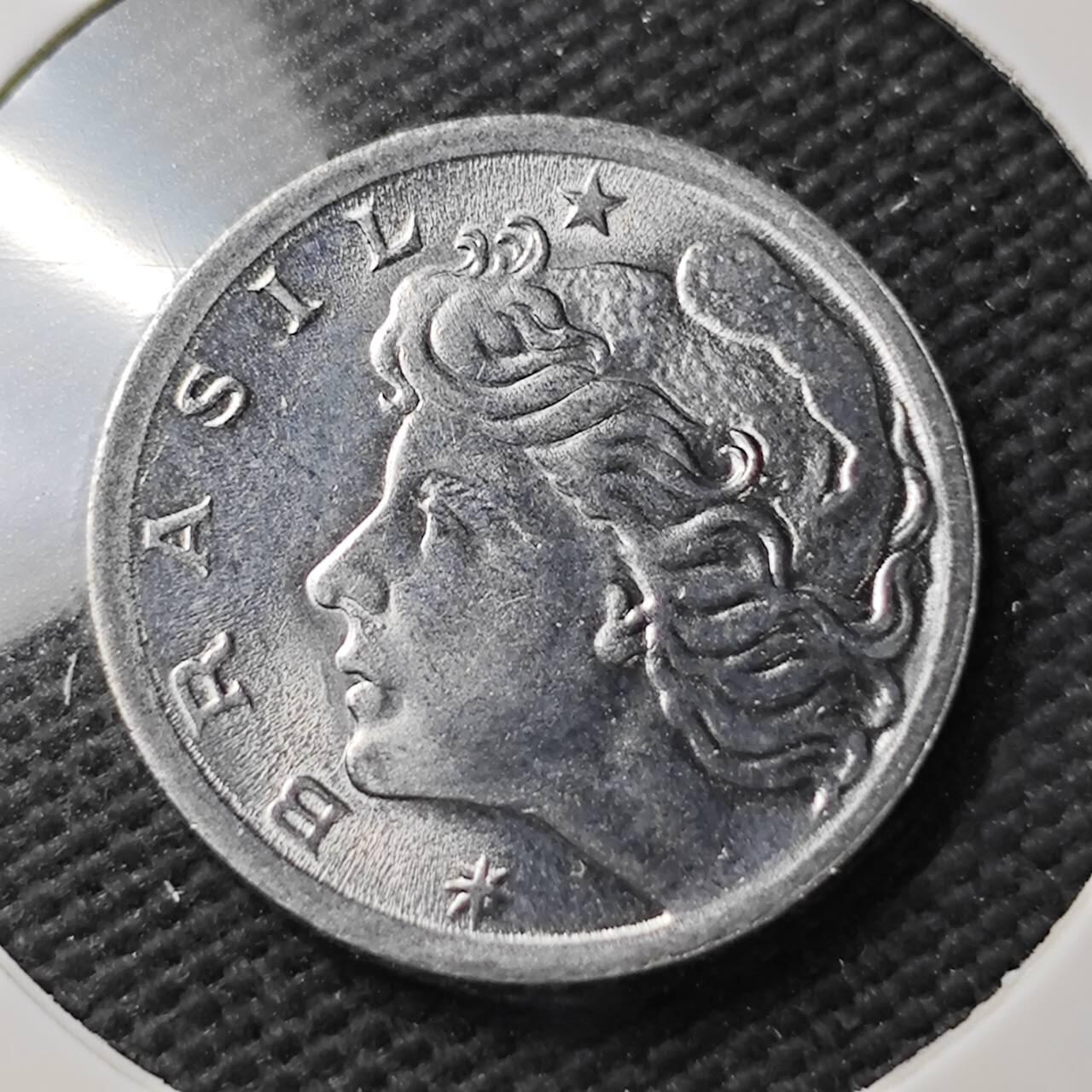 KK钱币收藏小铺  第371场  2月预留时间 周末发货  巴西2分纪念币