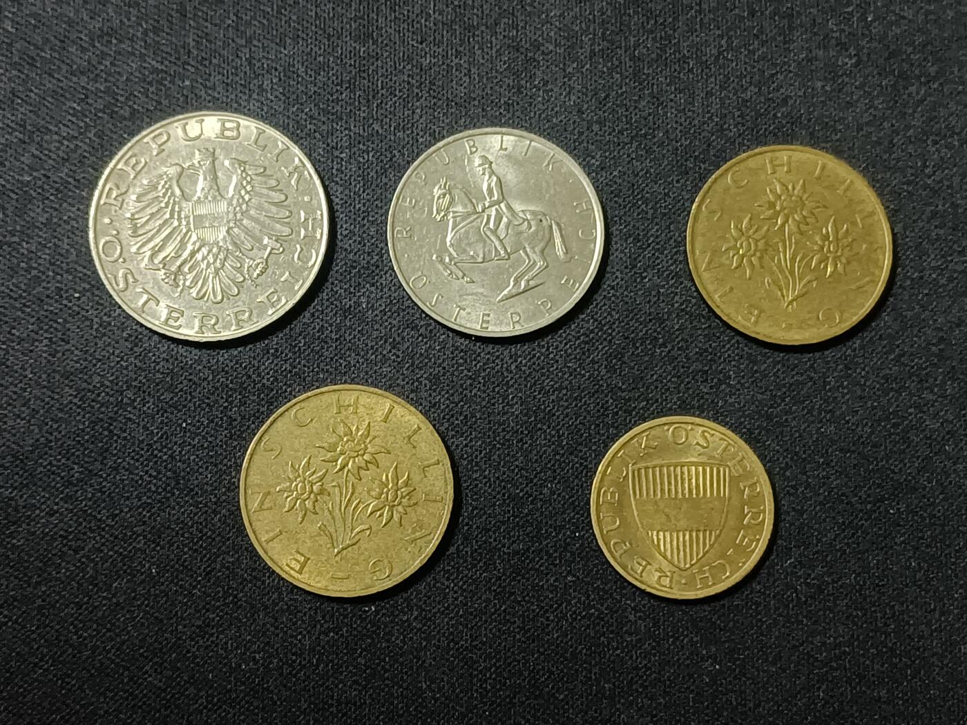 【游宝拍卖】乙巳蛇年90期 全场包邮 第三季收官场 奥地利🇦🇹 1990年