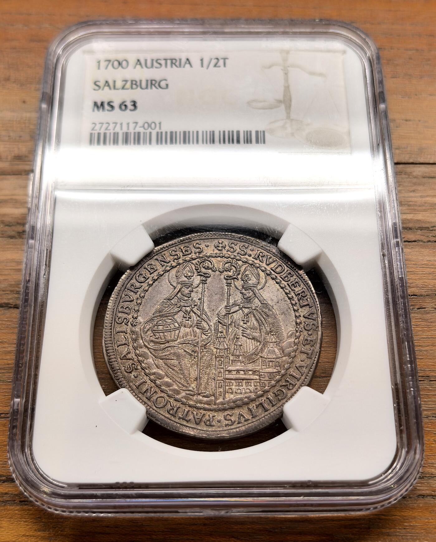 泉海漫舟·凡希社世界钱币微拍第三百十四期 1700萨尔茨堡主教区双圣图1/2泰勒NGC-MS63，传世包浆，压铸细节堪称完美，半泰勒好品稀少！