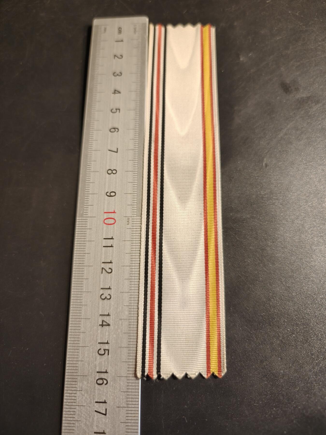 老王徽章第163期 13-15日三场连拍 16日统一发货  13、14日结束后可寄存  德三绶带 16cm 